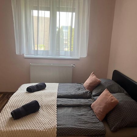 Moonlight Apartment Győr Exterior foto
