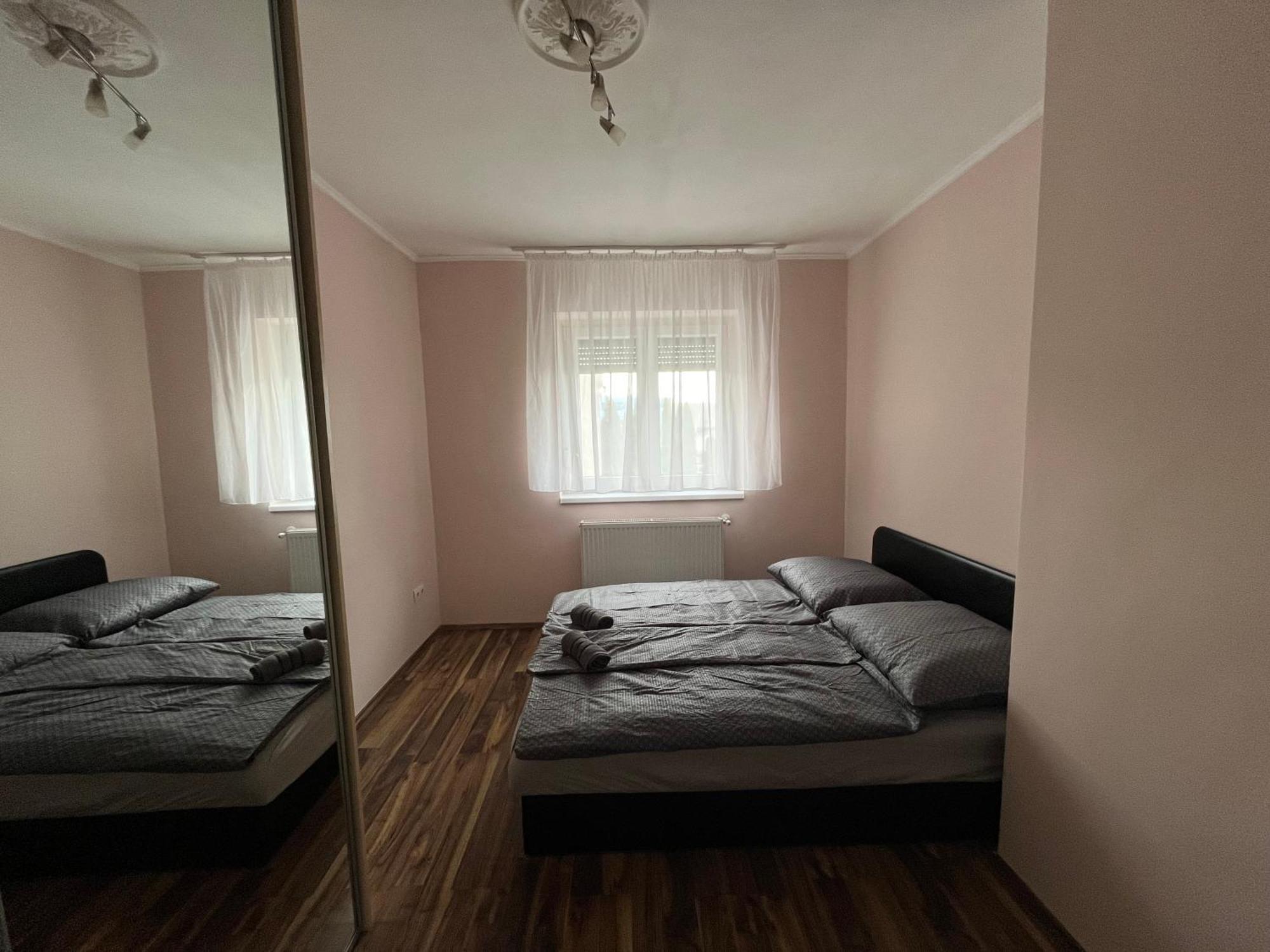 Moonlight Apartment Győr Exterior foto
